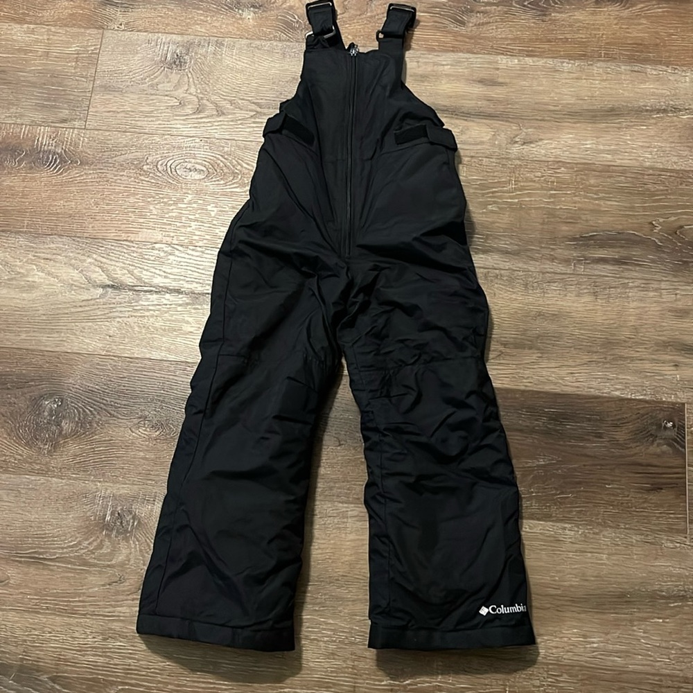 Kids Columbia fleece lined snow bibs,  like new!